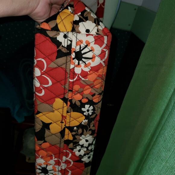 VERA BRADLEY EUC FLOWERED SHOULDER BAG * - Picture 6 of 6